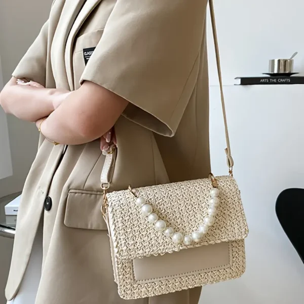 Elegant White Woven Straw Evening Clutch with Accents