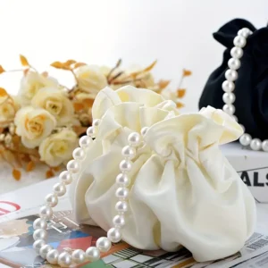 Women's Classic Banquet Handbag & Purse