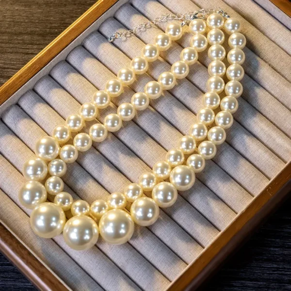 Retro Exaggerated Large Pearl Choker Clavicle Chain - Image 3
