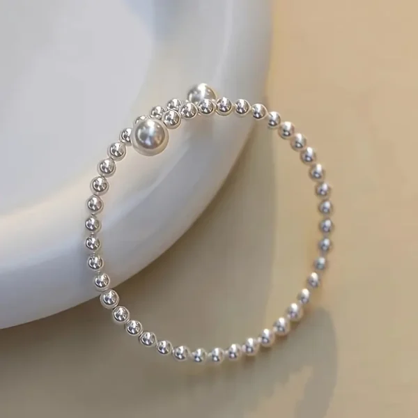 A French Retro Imitation Pearl Bracelet for Women - Image 4