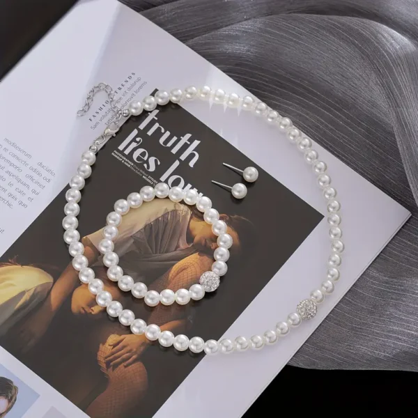 Bridal Jewelry Set - Image 3